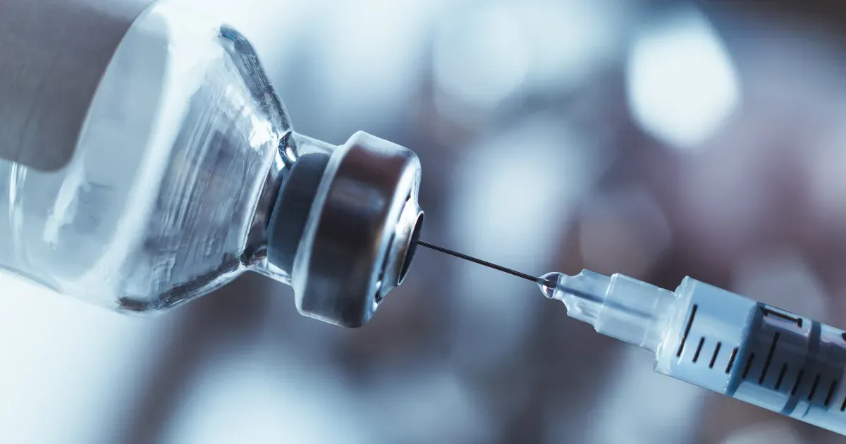 Rituximab: Tratamiento diseñado para atacar las células cancerosas con mayor precisión Rituximab es un anticuerpo que elimina los linfocitos B, ayudando a tratar ciertos cánceres y enfermedades autoinmunes.